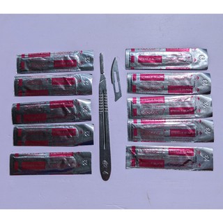 Lưỡi dao mổ số 23 và cán dao mổ số 4