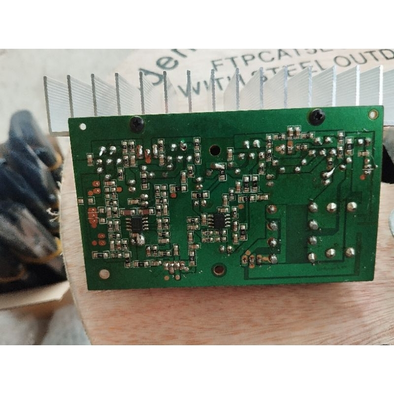 mạch công suất loa vi tính 2.1