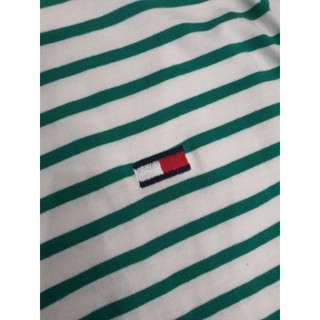 áo kẻ tommy