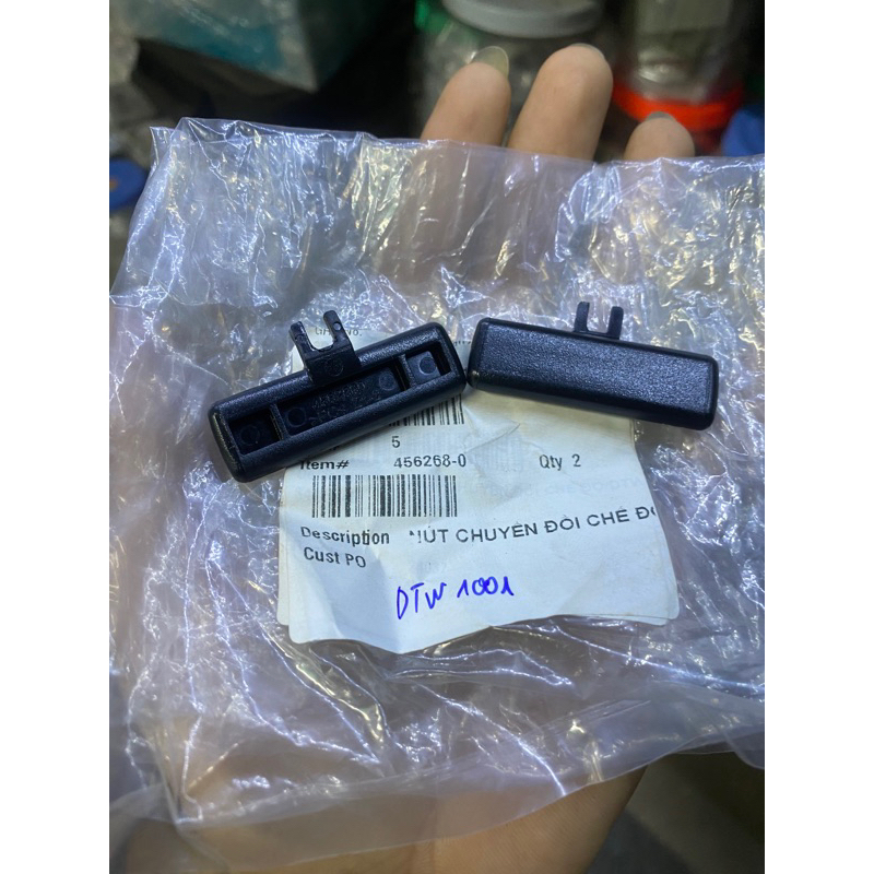 Cần gạt đảo chiều máy xiết bu lông DTW1001, DTW1002 Makita (456268-0)
