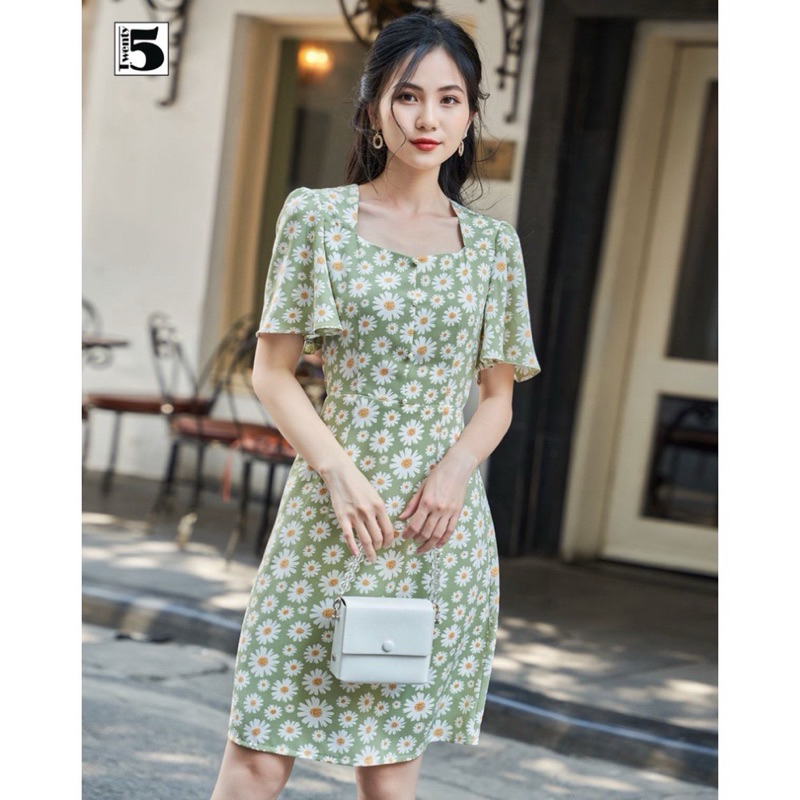 Pass váy hoa cúc xanh size M