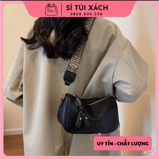 Túi xách nữ da PU túi đeo chéo 2024 NEW Thời trang giản dị thể thao màu trơn đơn giản