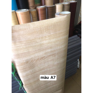 Giấy decal vân gỗ có keo sẵn bóc dán