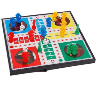 Cờ cá ngựa có Nam Châm, Hộp nhựa cứng có thể gấp gọn