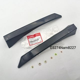 Cặp nhựa ốp sườn, nẹp bình xăng xe DREAM zin luôn phe gài