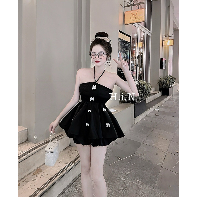 Set Đầm Yếm Đính Nơ Full Cây Bí Nhún Mocking Phồng 2 Lớp + Quần Bí Phồng 2 Lớp | BigBuy360 - bigbuy360.vn