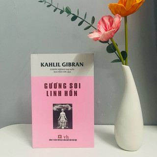 Sách - gương soi linh hồn