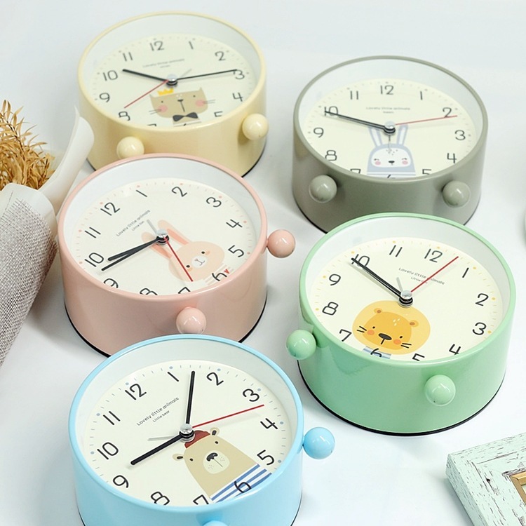 Đồng Hồ Báo Thức Để Bàn Không Gây Ồn Có Đồng Hồ Báo Thức Học Sinh Trung Riêng Đèn Ngủ Họa Tiết