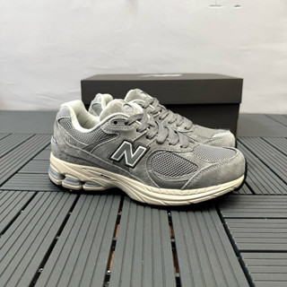 [93 SNEAKER] Giày NB 2002R Xám Đậm. Fullbox, chất lượng.