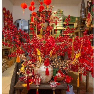 1 Cành đào đông đỏ chiều dài 80cm