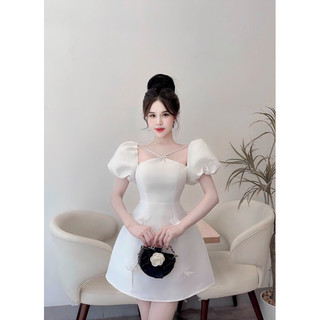 Đầm Tafta Cổ Chéo Tay Bồng