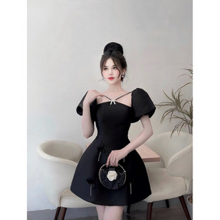 Đầm Tafta Cổ Chéo Tay Bồng