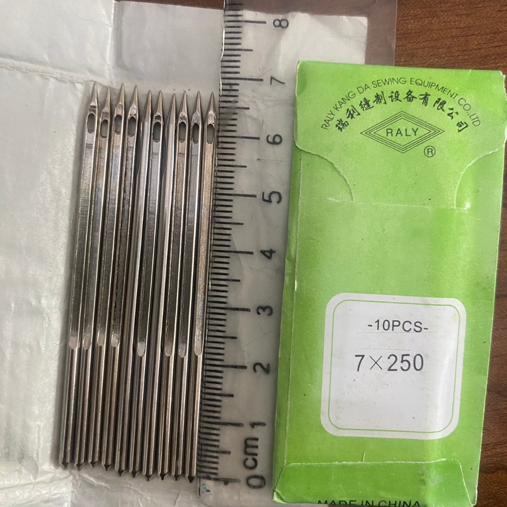 Kim máy khâu bao bàn 7x250 (Vỉ 10 cái)