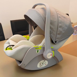 Nôi xách tay trẻ em kiêm ghế ô tô NGẢ LƯNG 2 tư thế NGỒI và NẰM 95 độ đến 165 độ cho bé ngủ có đế công nghệ ISOFIX