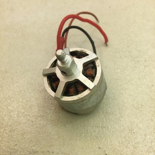 Động cơ motor không chổi than brushless cũ của flycam drone FUAV Seraphi (thanh lí)