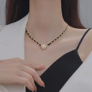 Chocker đá sang chảnh VC21