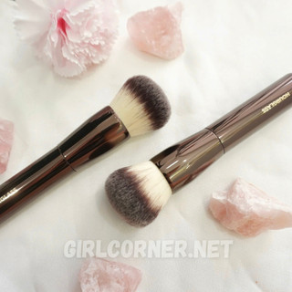 Cọ phủ phấn nén - buffer brush Hourglass N.21 - Cọ trang điểm mặt