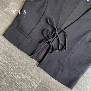 Áo croptop ghile đen thắt dây