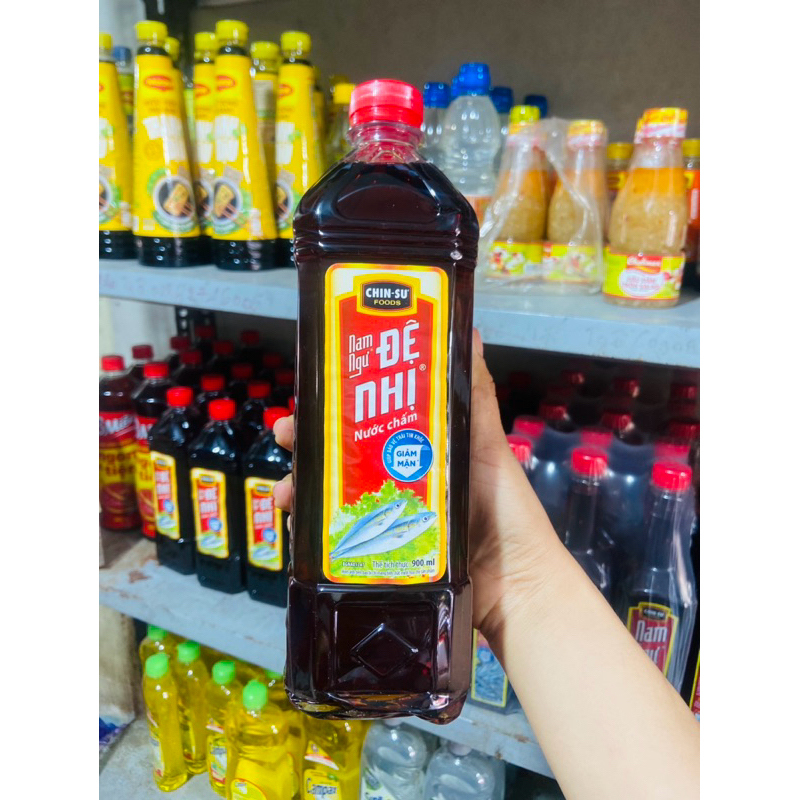 Nước Mắm Nam Ngư Đệ Nhị 900ml