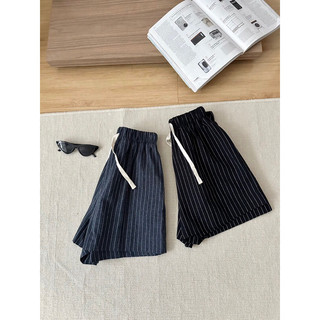 Quần short thô kẻ nơ