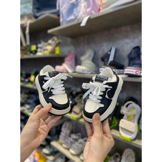 Giày thể thao cho bé size 26-37