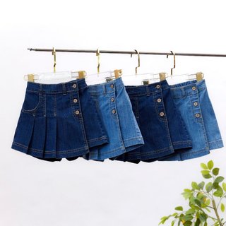 Chân váy jean bé gái tà xếp ly nút gỗ nexxi
