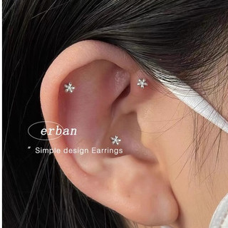 1 chiếc bông tai hoa 5 cánh chốt bi