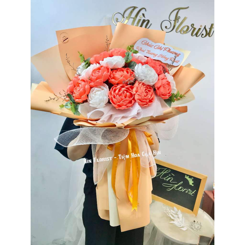 HỎA TỐC TPHCM] Bó hoa giấy handmade màu cam 22B - Hìn Florist