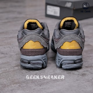 [GeekSneaker] Giày Sneaker New Balance 2002R Phantom