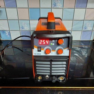 Máy hàn  2 chức năng HÀN INOX-QUE 250
