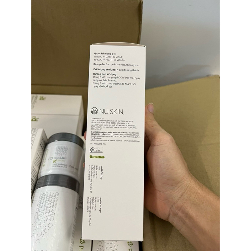 Bộ Sản Phẩm Thực Phẩm Bảo Vệ Sức Khỏe AgeLOC® R2 Day và Night NuSkin