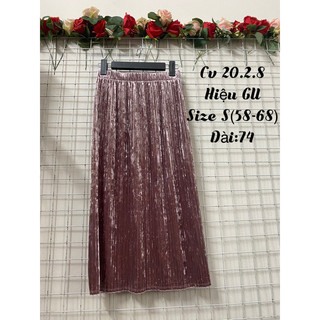 Chân váy Nhung hiệu GU size nhỏ