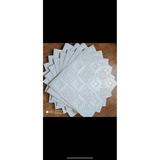 Xốp dán tường 3D Hoa văn cổ điển