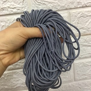Dây cuốn sạc, tai nghe KTM,nên mua số lượng 5 dây để quấn tai nghe, 4 dây để đủ cho cáp sạc 1m