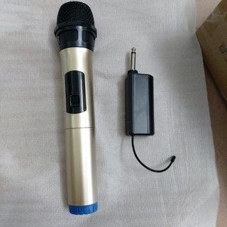 Bộ 2 micro không dây UHF D22MV