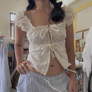 (HÀNG SẴN) Áo Đũi Buộc 2 Dây Phía Trước Tay Ngắn Cổ Vuông Slim Fit Áo Thun Viền