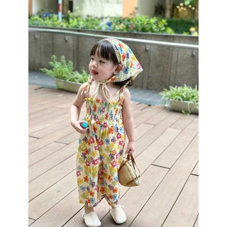 Jumpsuit cho bé gái kèm khăn họa tiết hoa