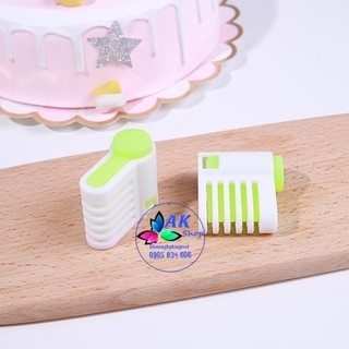 2002.121 set 2 dụng cụ cắt lát bánh gato