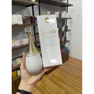 Nước hoa 𝗗.𝗶.𝗼.𝗿 𝗝'𝗮𝗱𝗼𝗿𝗲 𝗣𝗮𝗿𝗳𝘂𝗺 𝗗'𝗲𝗮𝘂 - tách chiết