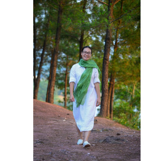 Khăn quàng cổ Nữ chất liệu tơ tằm tự nhiên của Óng silk - Cho mùa thu đông 2024