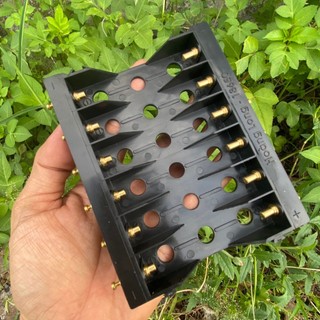 Đế pin, khay pin 18650, 21700 6 cell mẫu mới nhựa abs siêu bền-chân tiếp xúc pittong bằng đồng