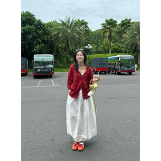 Áo sơmi mỏng thêu hình