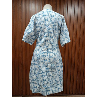 1ER thanh lý - Đầm hoa cổ tròn bymo