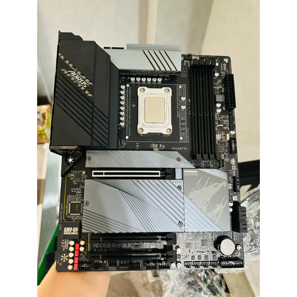 Gigabyte B660 AORUS Master