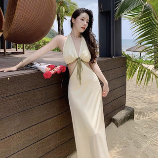 Đầm lụa khoét eo sale kèm ảnh thật