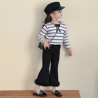 Bộ quần áo bé gái dài tay chất tăm gân áo  kẻ trắng quần ống loe cho bé từ 1 tuổi đến 5 tuổi