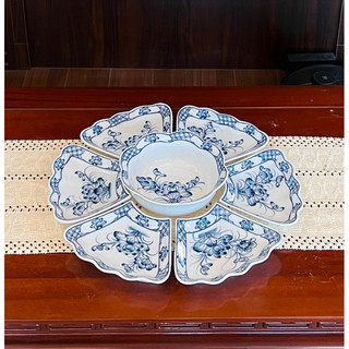 Bộ bát đĩa hoa mặt trời 7 món, xếp tròn đường kính 45cm . Sứ Bát Tràng