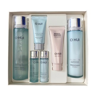Sét Ohui Aqua xanh cấp nước kiểm soát bã nhờn dầu thừa và giảm tình trạng mụn