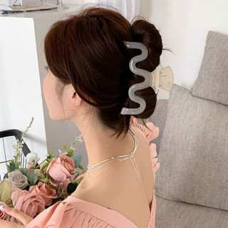Kẹp tóc càng cua hoa , tim màu thạch