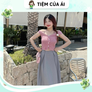 Áo croptop trễ vai đính nút chất len phối cổ yếm mùa hè xinh xắn